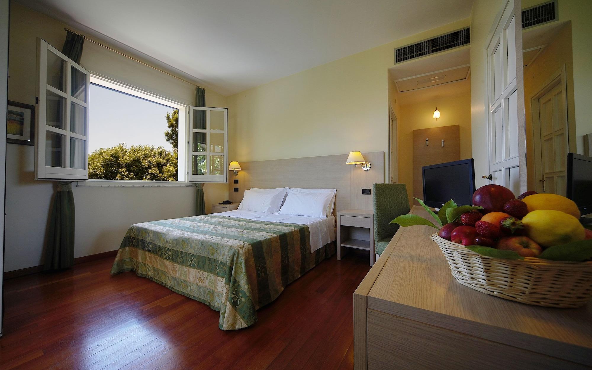 Hotel Borgo Verde CTA Exterior foto